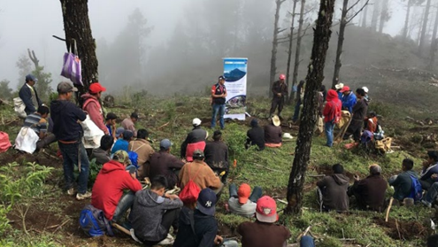 guatemala people meeting