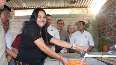 Metalio, opening water tap